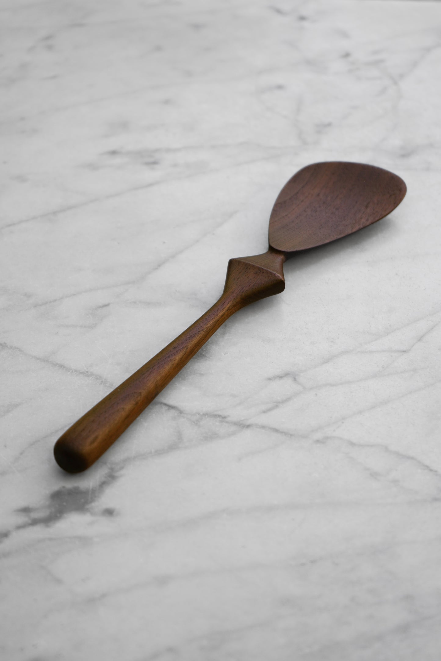 Modern Cooking Spatula - Diamond Handle - Walnut Wood