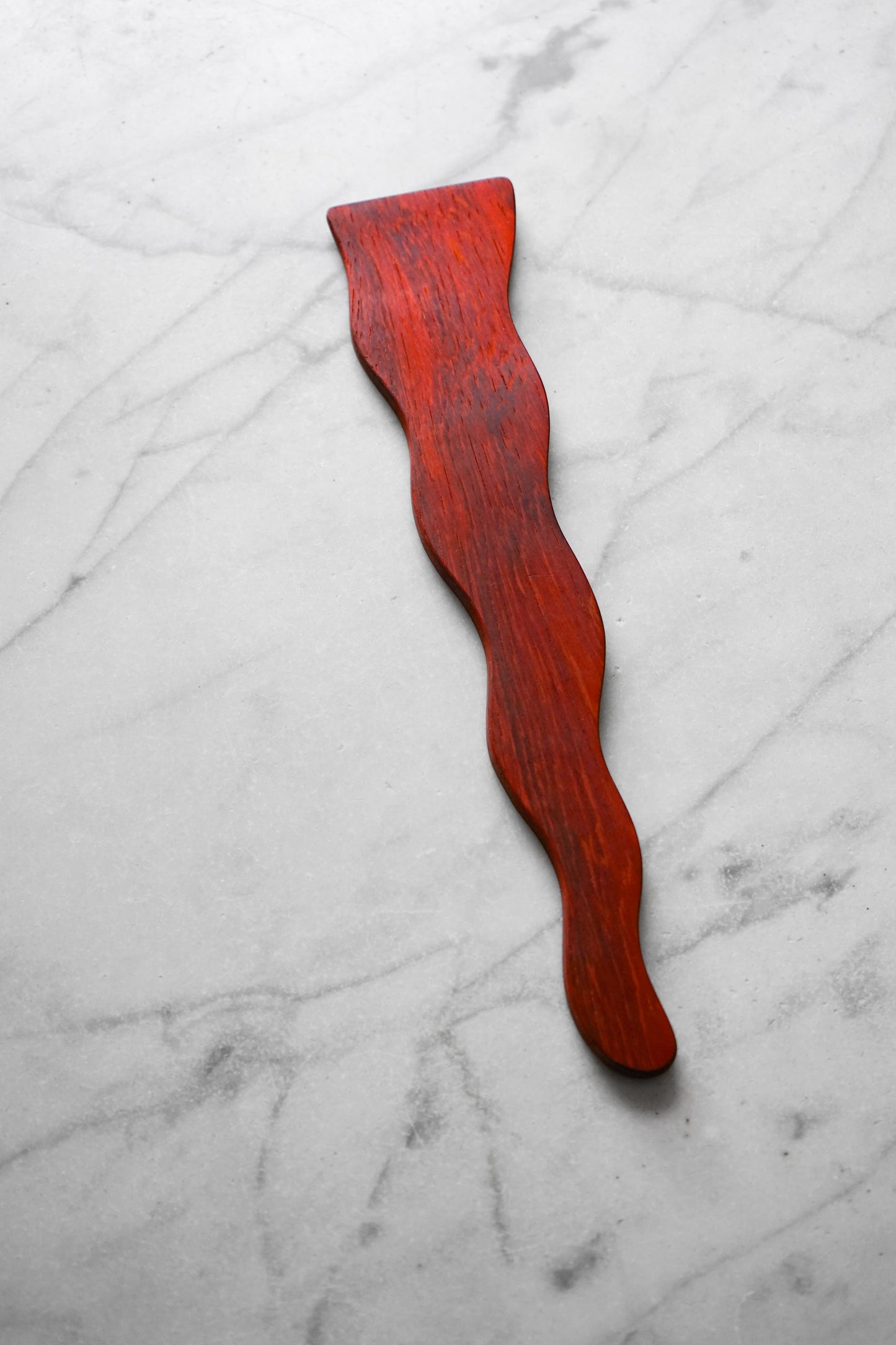 Flat Line - Wavy Spatula - Padauk Wood