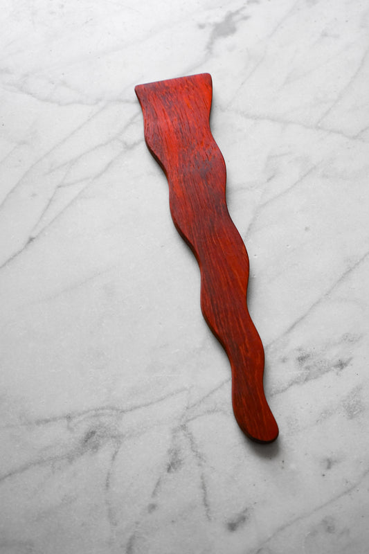 Flat Line - Wavy Spatula - Padauk Wood